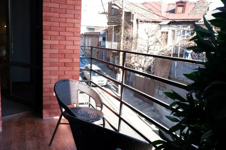 Тбилиси: Отель Light House Old City Hotel