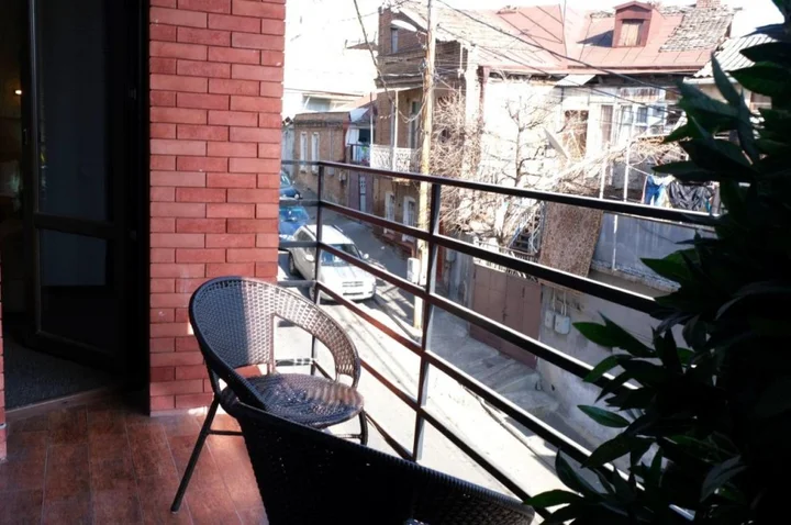 Тбилиси: Отель Light House Old City Hotel