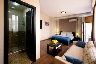 Тбилиси: Отель Light House Old City Hotel