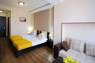 Тбилиси: Отель Light House Old City Hotel