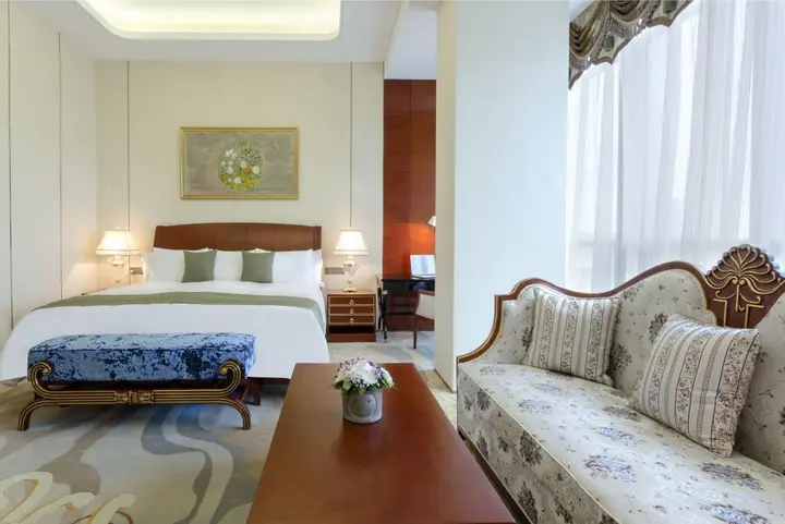 Тбилиси: Отель Hotels & Preference Hualing Tbilisi