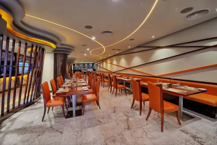 Дубай: Отель Marriott Production City, Dubai