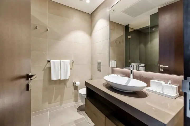 Дубай: Luxury 2BR Marina Gate 3