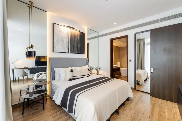 Дубай: Luxury 2BR Marina Gate 3