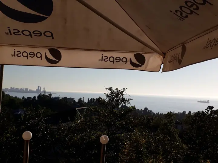 Батуми: Гостевой Дом Sunset Paradise