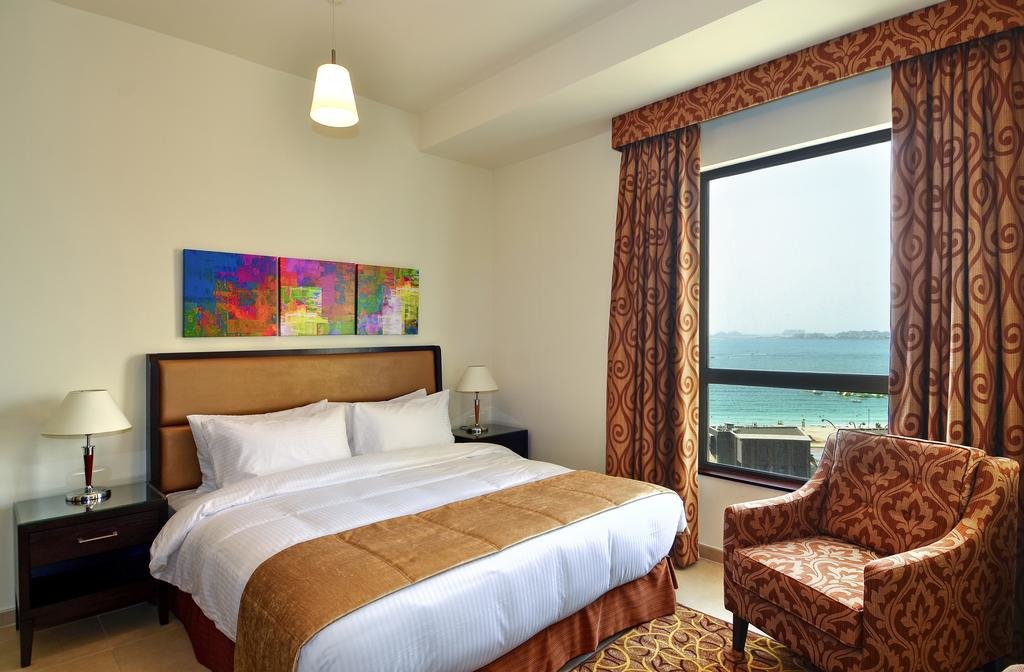 Дубай: Roda Amwaj Suites