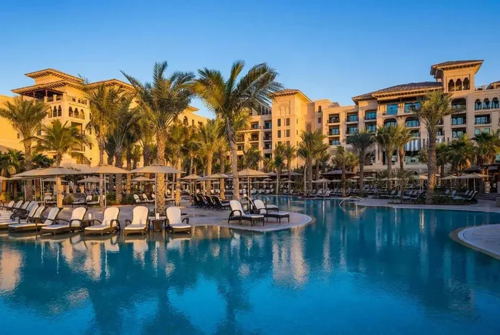 Дубай: Four Seasons Resort Dubai at Jumeirah Beach