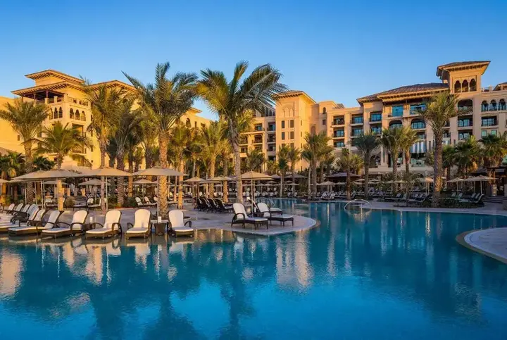 Дубай: Four Seasons Resort Dubai at Jumeirah Beach
