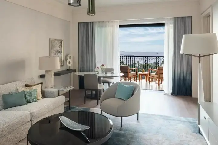Дубай: Four Seasons Resort Dubai at Jumeirah Beach