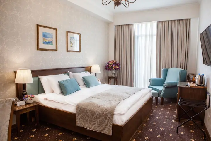 Тбилиси: Tbilisi Laerton Hotel