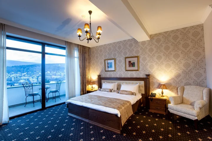 Тбилиси: Tbilisi Laerton Hotel