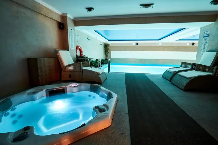 Тбилиси: Tbilisi Laerton Hotel