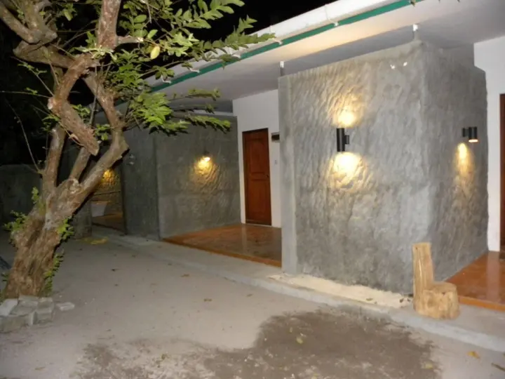 Атолл Баа: Madi Finolhu Guesthouse