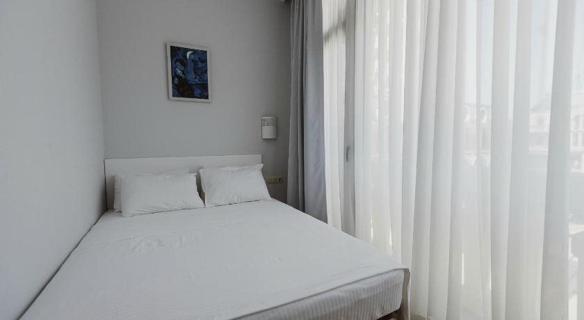 Батуми: Piazza Inn