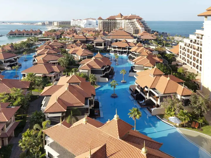 Курортный отель Anantara The Palm Dubai Resort — фото 1