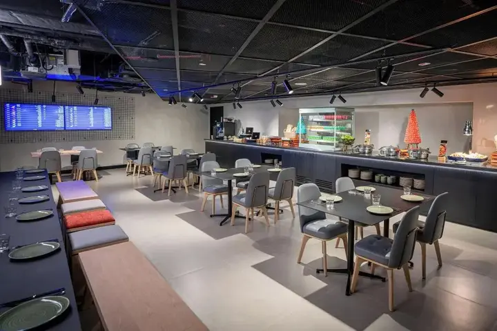 Абу-Даби: Premier Inn Abu Dhabi Airport (Business Park)