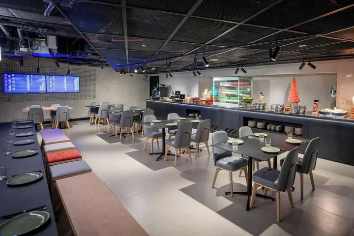 Абу-Даби: Premier Inn Abu Dhabi Airport (Business Park)