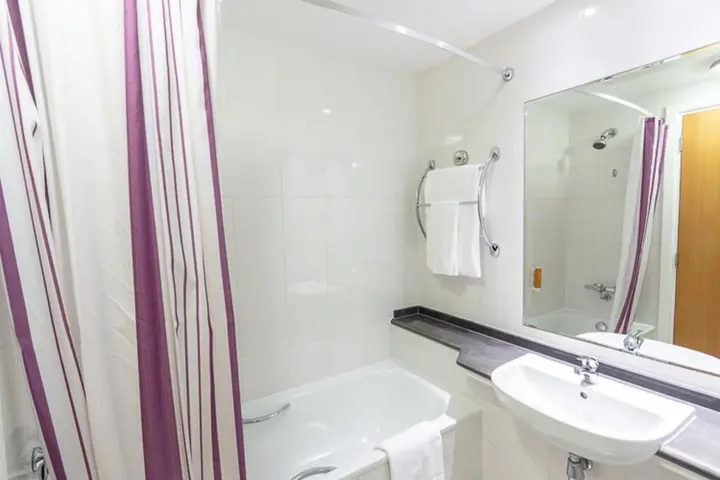 Абу-Даби: Premier Inn Abu Dhabi Airport (Business Park)