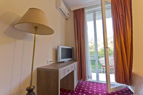 Батуми: Orange Hotel