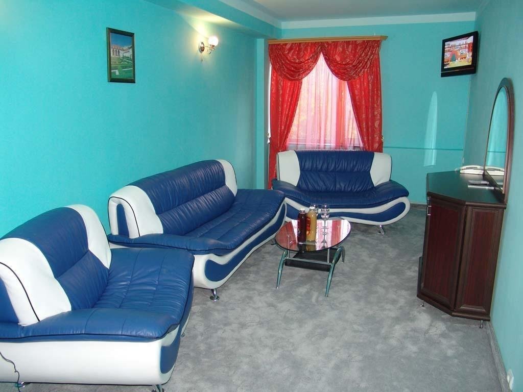 Цахкадзор: Hotel World Of Gold