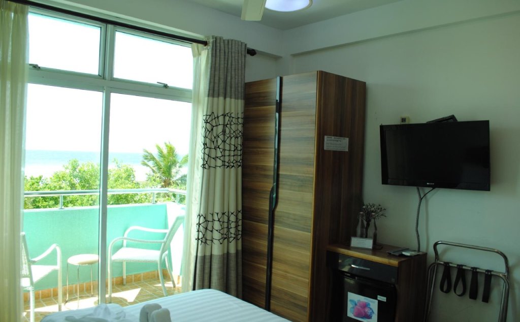 Северный атолл Мале: Beach Sunrise Inn