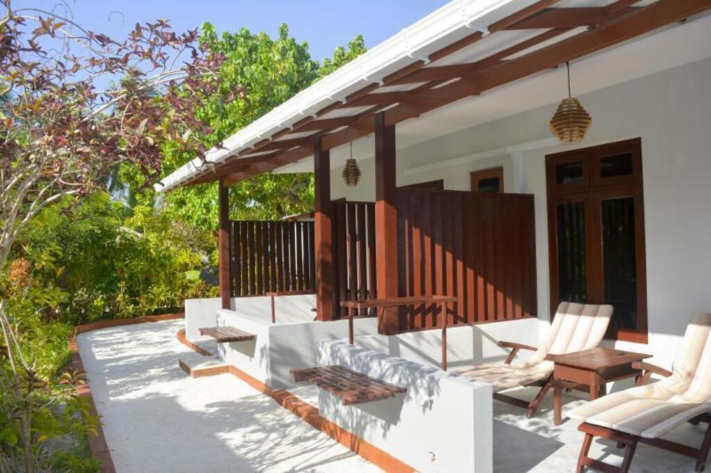 Атолл Алиф-Алиф: Holiday Village Retreat