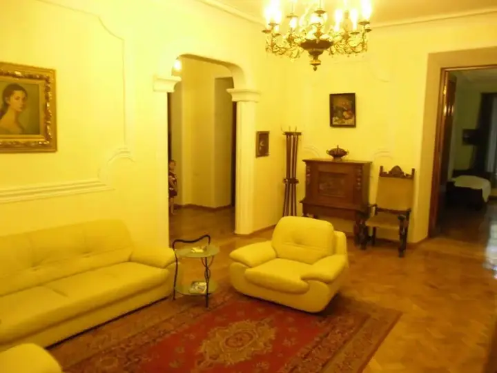 Тбилиси: Elena Hostel