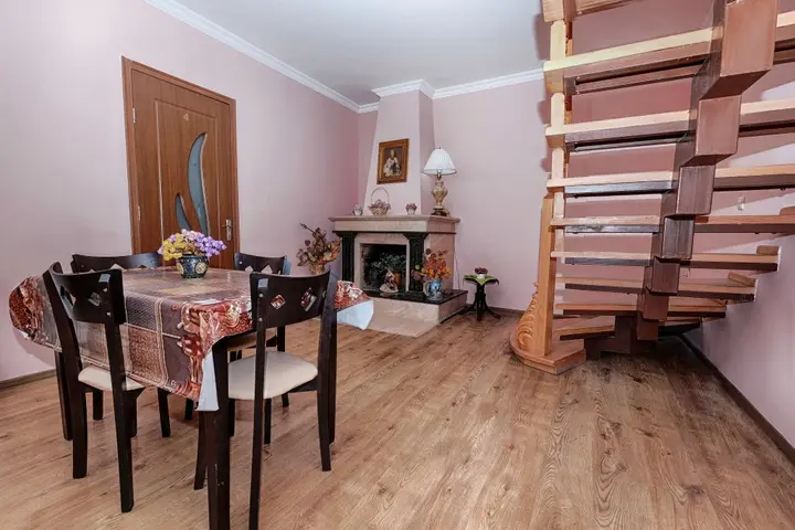 Тбилиси: Отель Come In