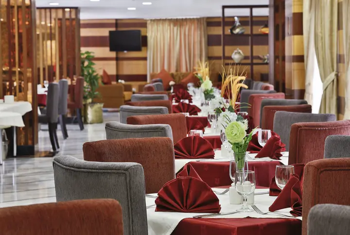 Дубай: Gateway Hotel