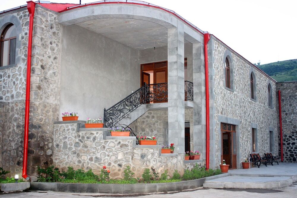 Горис: Christy Hotel