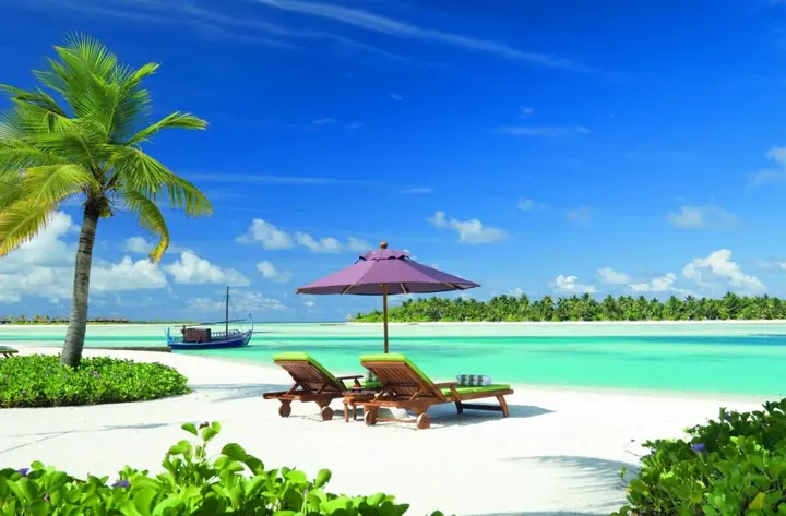 Наладу: Naladhu Private Island Maldives