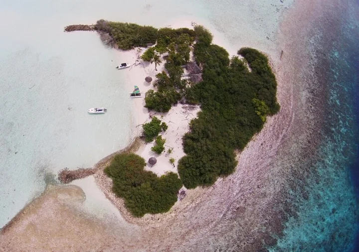 Атолл Алиф-Алиф: Tesoro Rasdhoo View Maldives