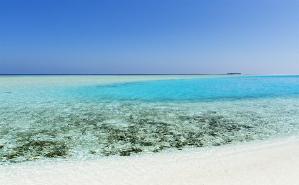 Атолл Алиф-Алиф: Crystalline Residence at Rasdhoo Island
