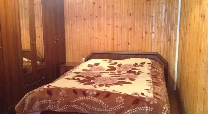 Местиа: Guest House Nana