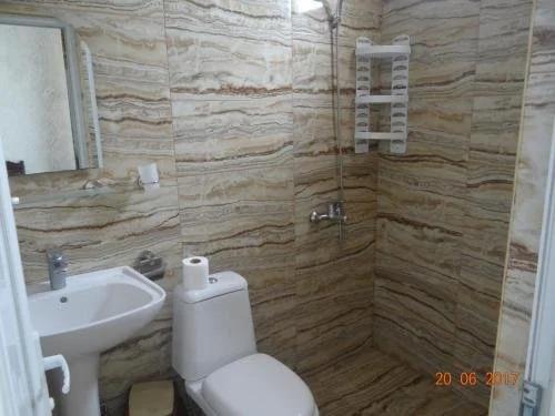 Батуми: Guest house Zura