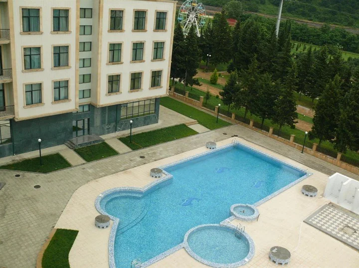 Балакен: Qubek Hotel