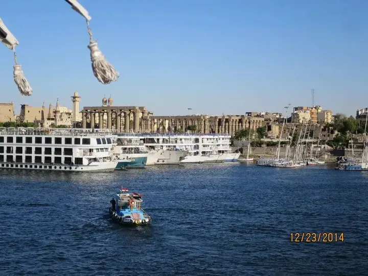 Луксор: Lotus House Luxor