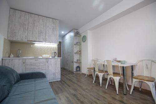Степанцминда: Cozy Hotel