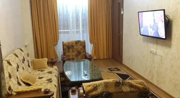 Батуми: Nino Apartment on Pirosmani