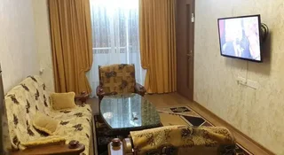 Батуми: Nino Apartment on Pirosmani