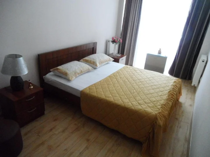 Тбилиси: Hotel Nina