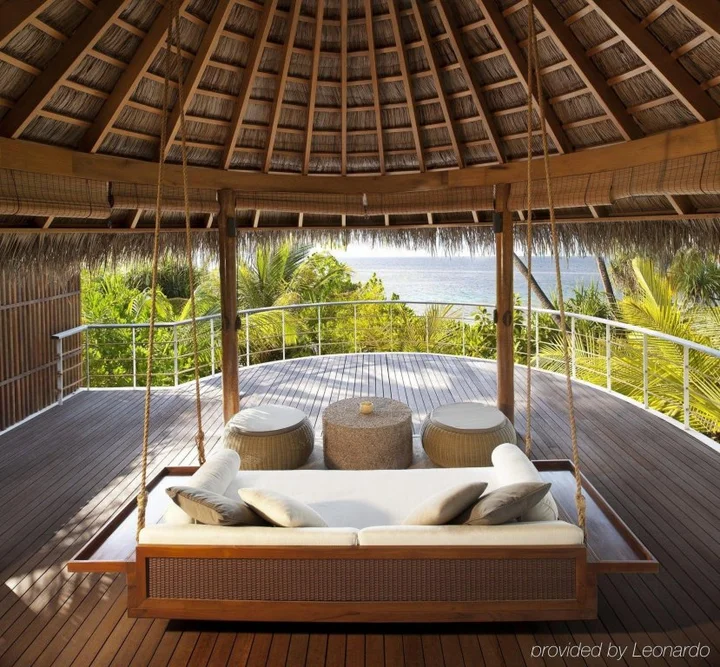 Остров Фесду: W Maldives