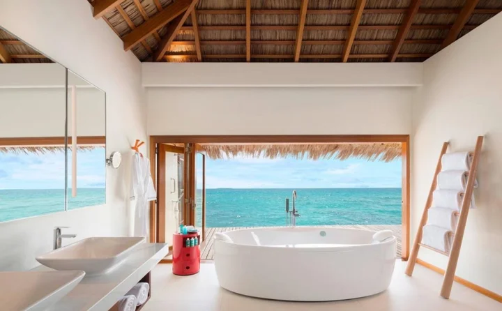 Остров Фесду: W Maldives