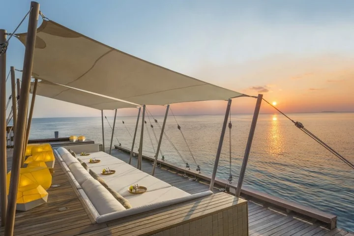 Остров Фесду: W Maldives