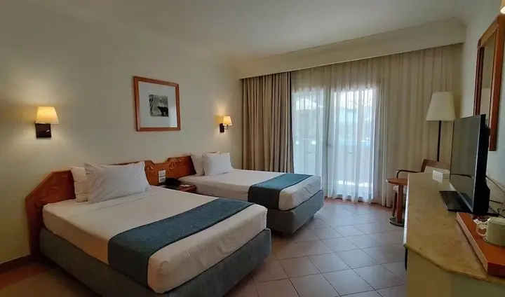 Шарм-эш-Шейх (Шарм-эль-Шейх): Camel Dive Club & Hotel