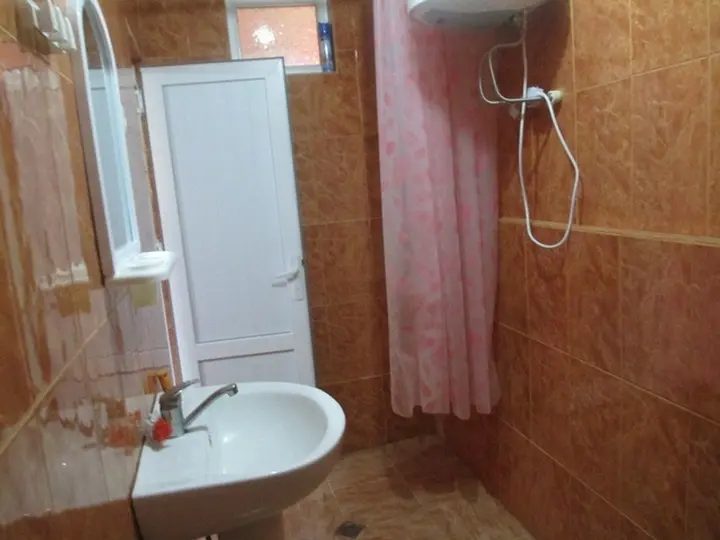 Уреки: Отель Imeri