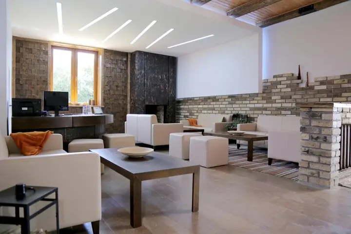 carousel image 2