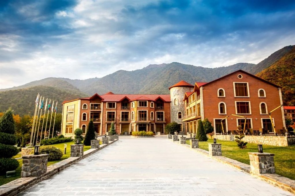 Гах: El Resort Hotel