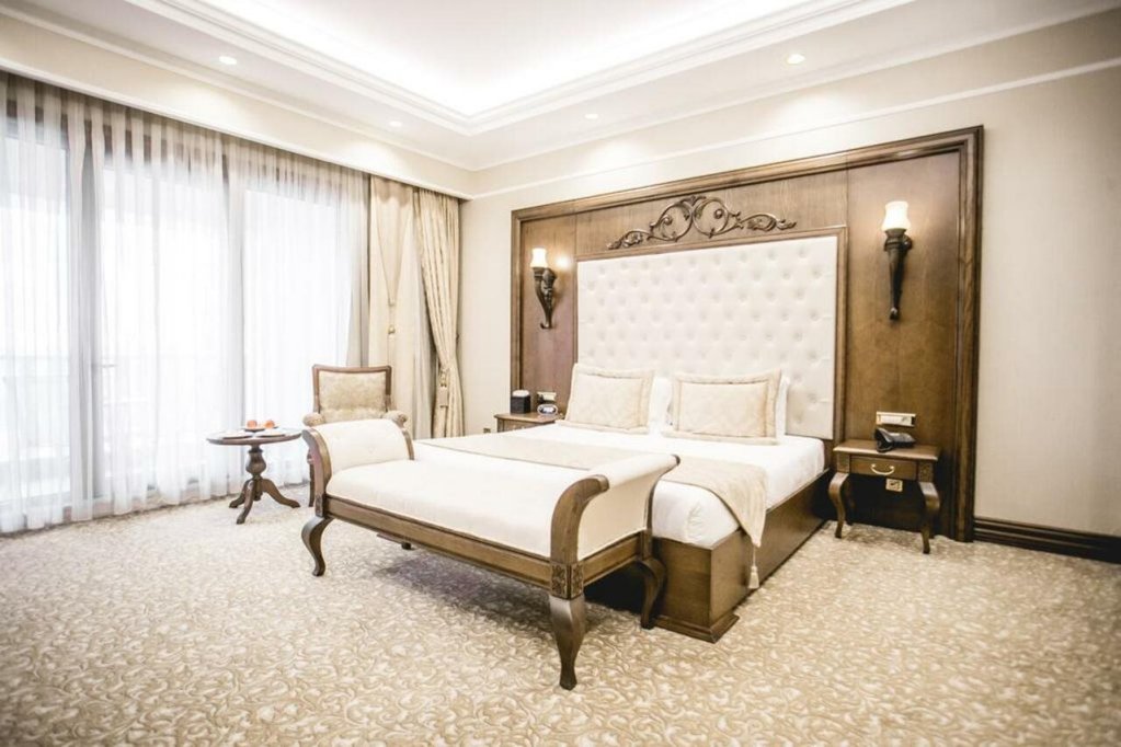 Ахсу: Отель Shamakhi Palace Sharadil