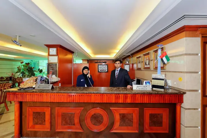 Дубай: Jonrad Hotel